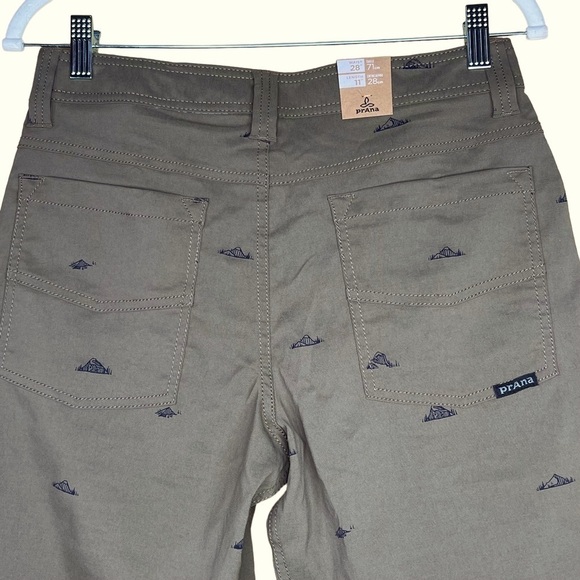 Prana Men’s Brion Olive Green Nylon Shorts With Mountain Print Size 28 X… - Picture 5 of 12